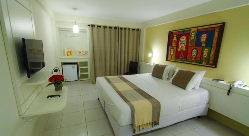 Orange Praia Hotel 4