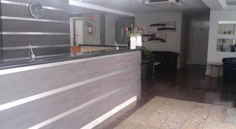 Plaza Suite 2