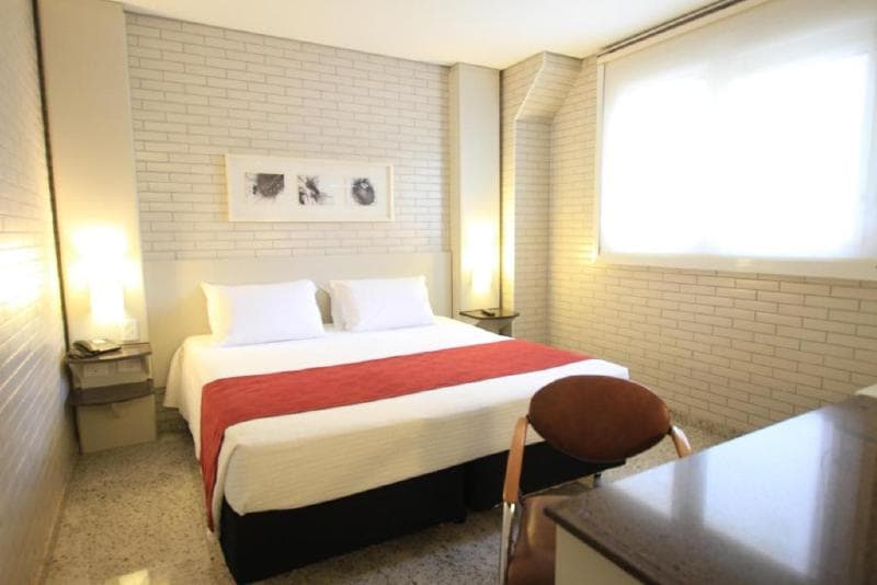 Hotel Confiance Batel 3