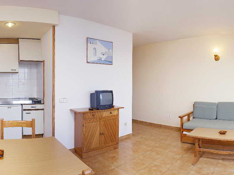 Apartamentos Mar Y Playa 2 4