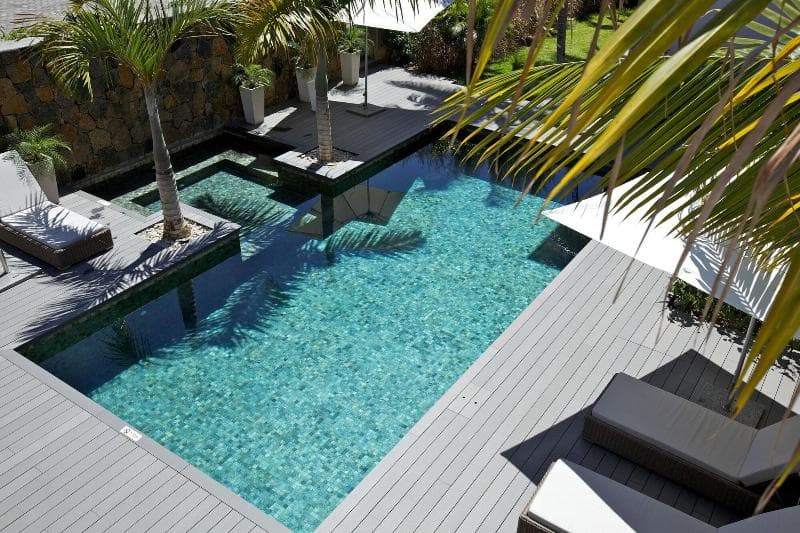 Paradise Beach Luxury Apartments 3