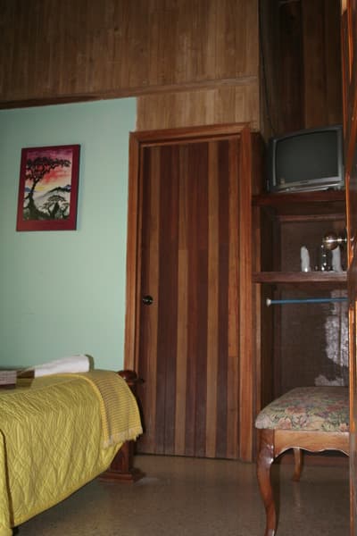 Jardines De Monteverde Hotel 4