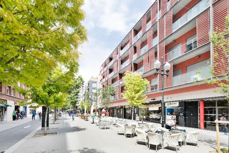 Lugaris Rambla 4