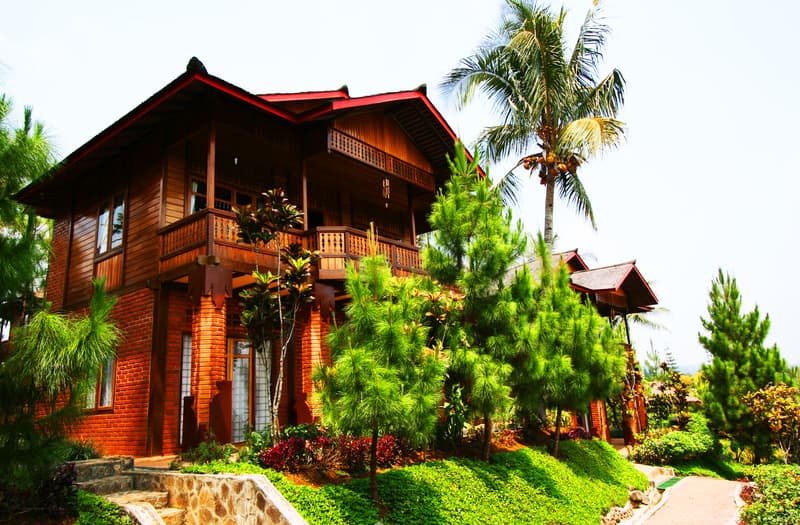 Jambuluwuk Convention Hall & Resort Puncak main