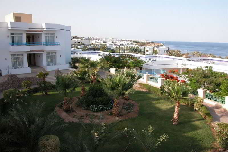 Queen Sharm Resort 3
