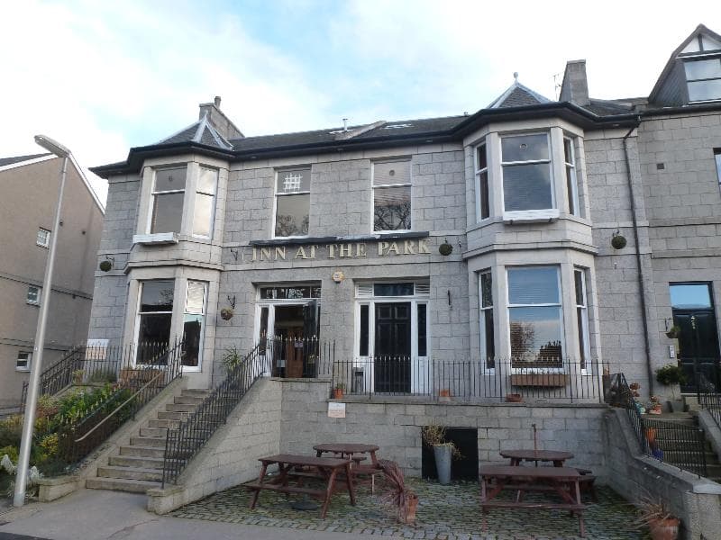 Inn At The Park Hotel photo 1