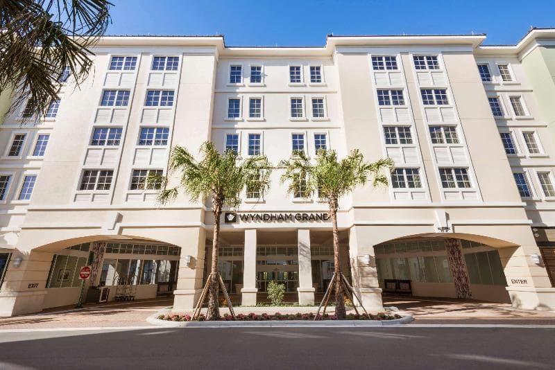 Wyndham Grand Jupiter at Harbourside Place photo 1