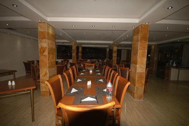 Sharah Mountains Hotel 5