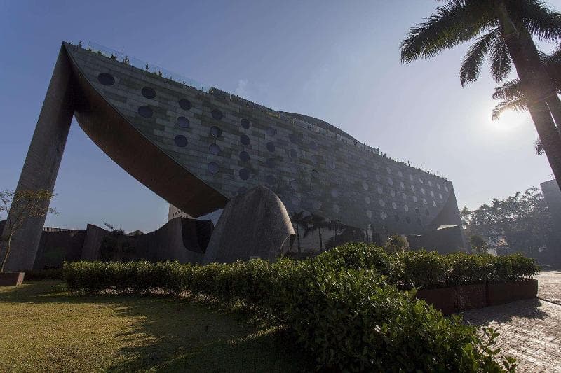 Hotel Unique 4