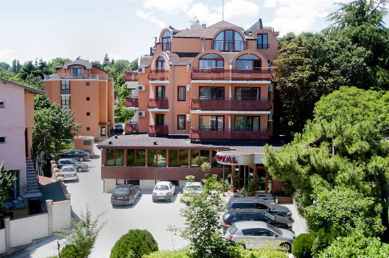 Hotel Royal Beach main