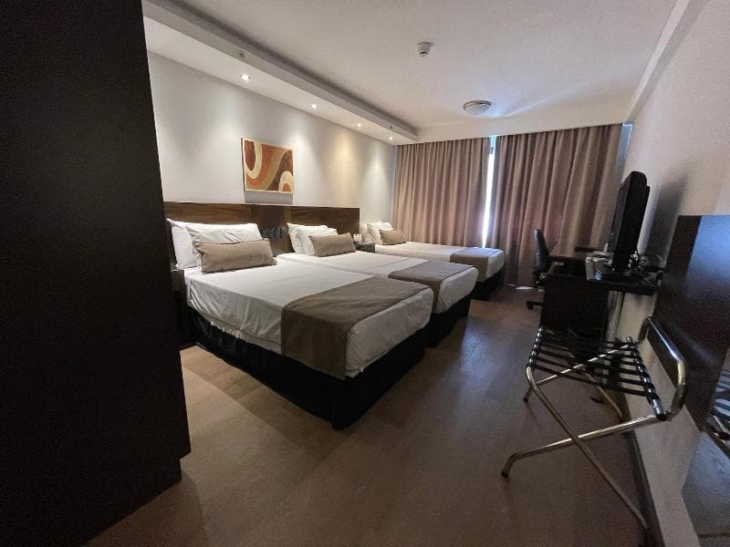 Crystal Tower Hotel 3