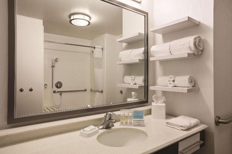 Hampton Inn Brigham City 5