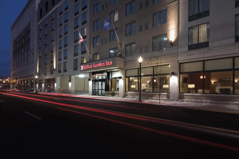 Hilton Garden Inn Louisville Downtown photo 1