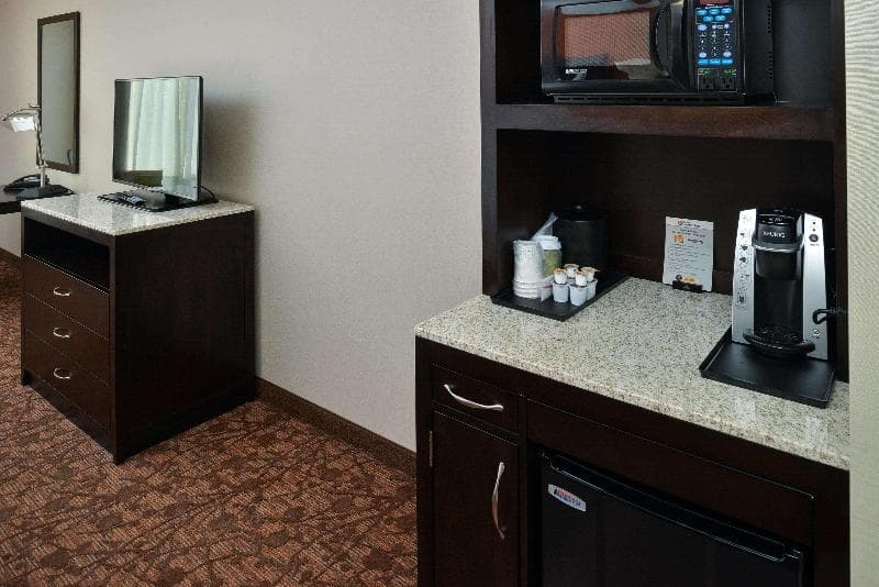 Hilton Garden Inn Cincinnati/West Chester 5