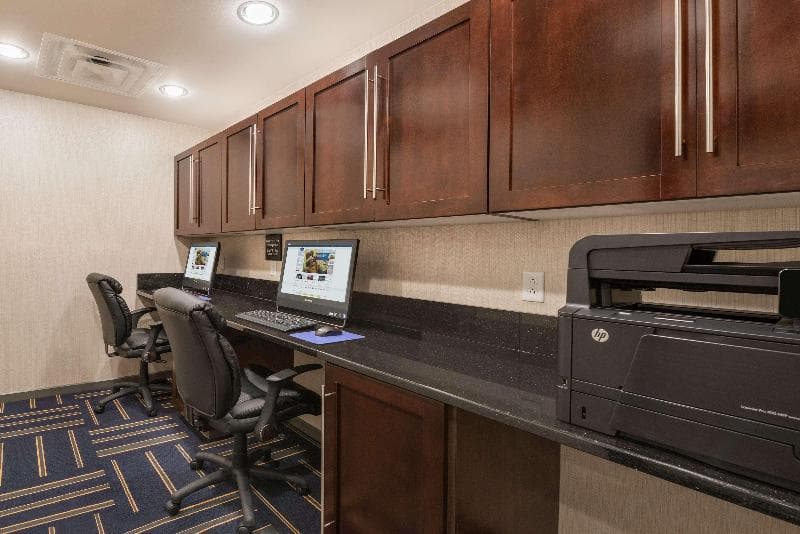Hampton Inn & Suites Lavonia photo 1