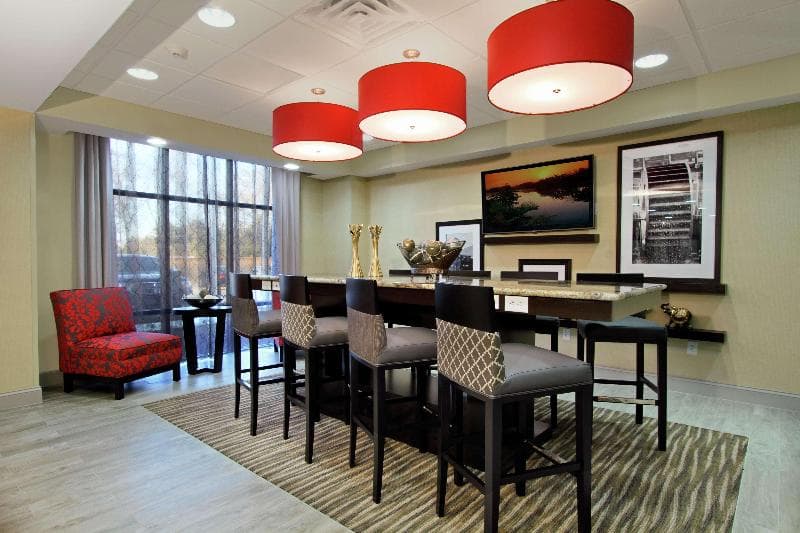 Hampton Inn Richland 3