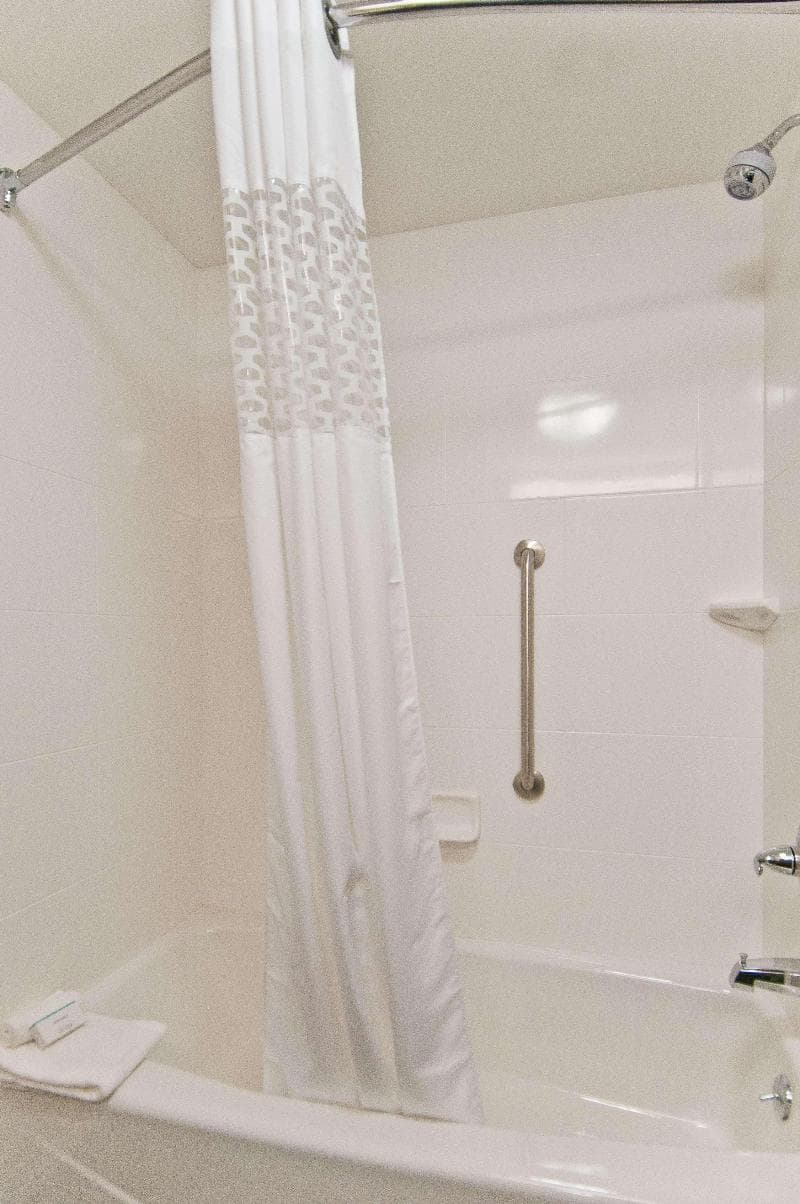 Hampton Inn & Suites Pauls Valley 5