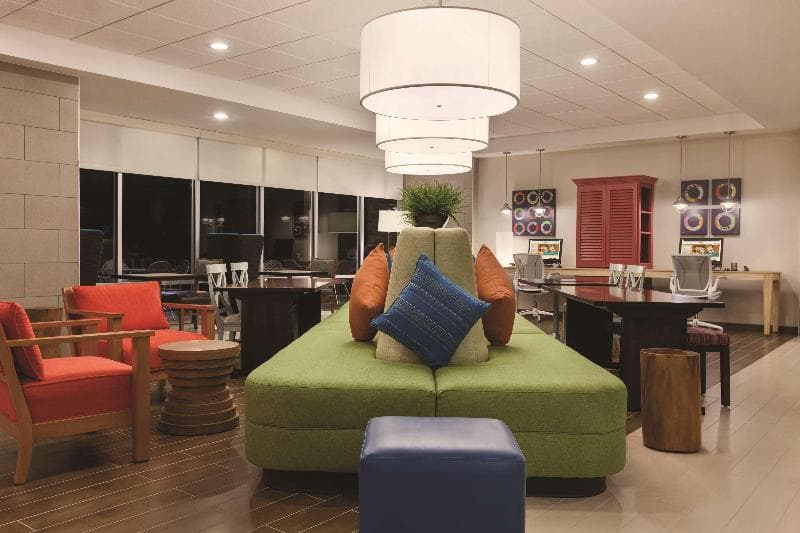 Home2 Suites by Hilton College Station 4