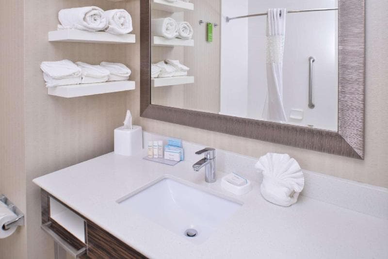 Hampton Inn and Suites Bend, OR 4