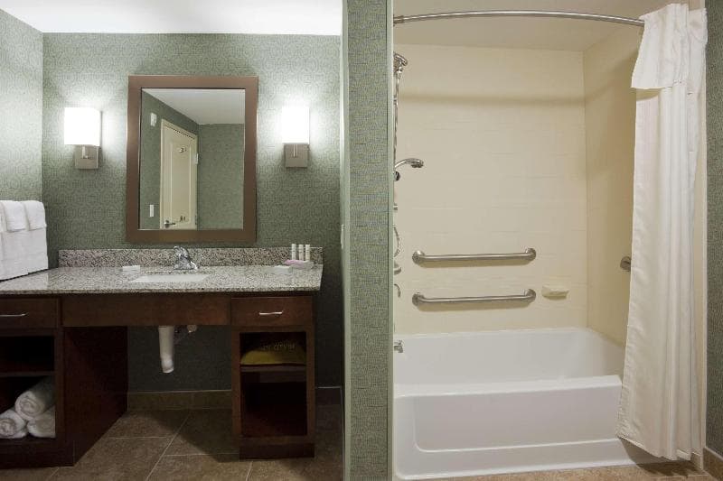 Homewood Suites by Hilton Rochester Mayo Clinic/ Saint Marys photo 1