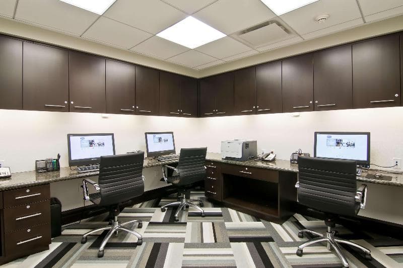 Hampton Inn & Suites Bellevue Downtown-Seattle, WA photo 1