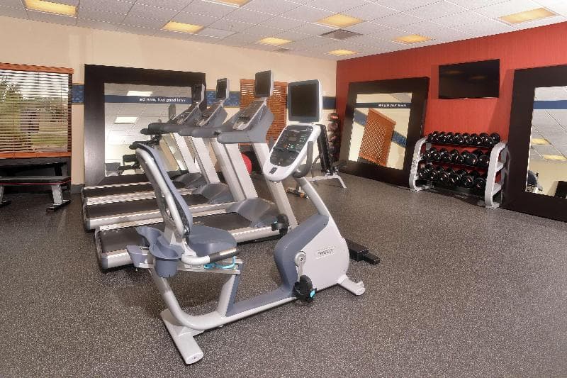 Hampton Inn Springfield-Southeast, MO 2