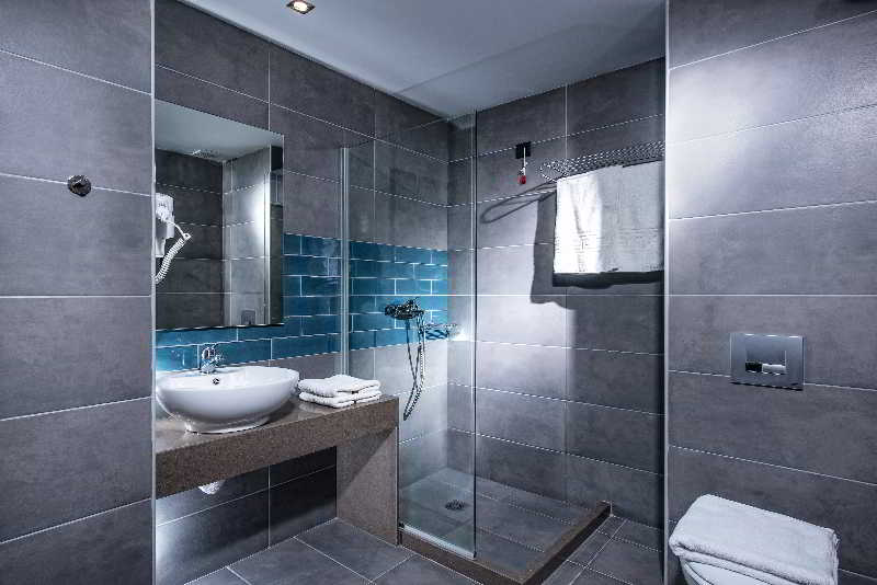 Infinity Blue Boutique Hotel And Spa - Adults Only 4