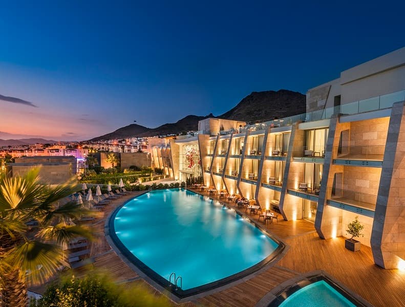 Swissôtel Resort Bodrum Beach 3