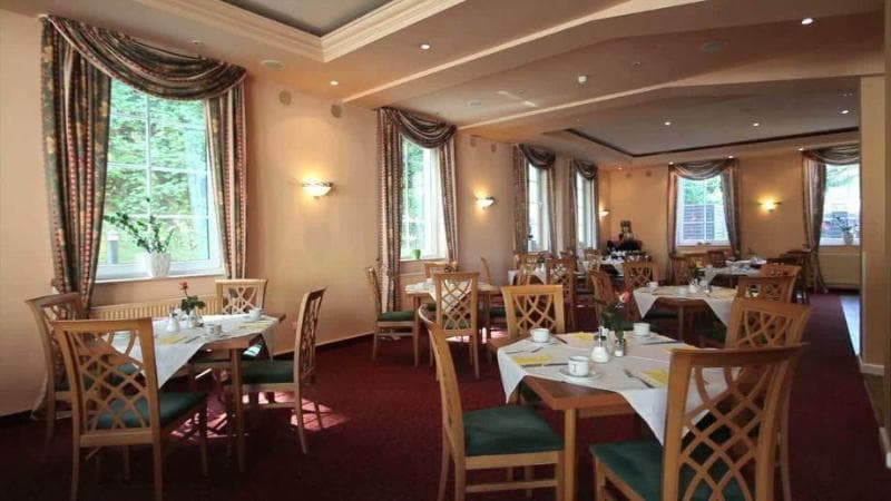 Landhotel Potsdam 5