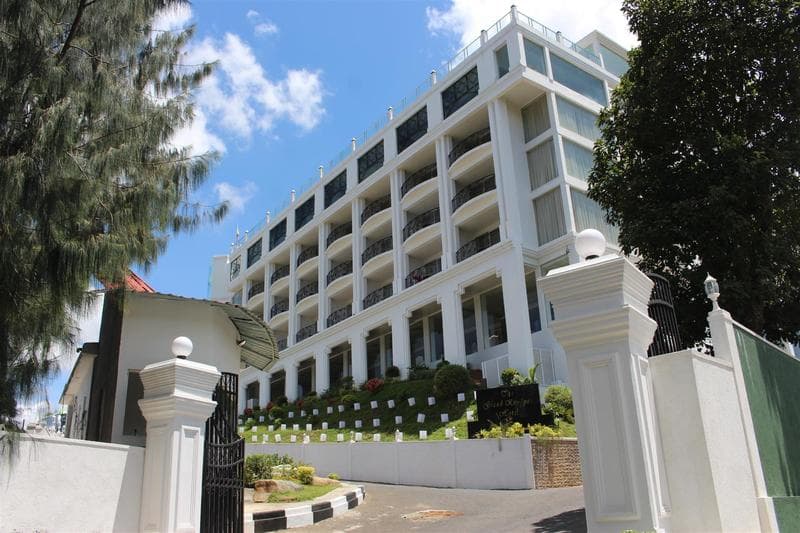 Grand Kandyan Hotel 3