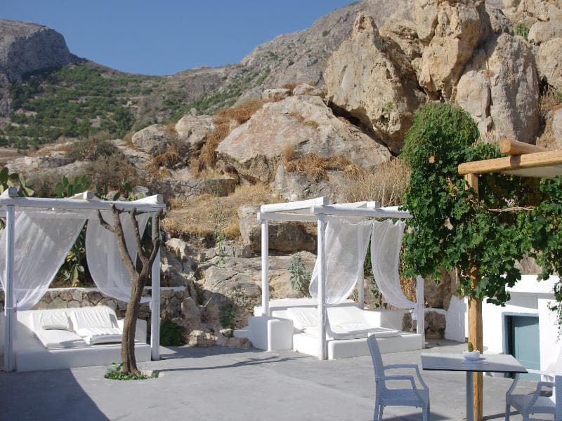 Iris Hotel 3