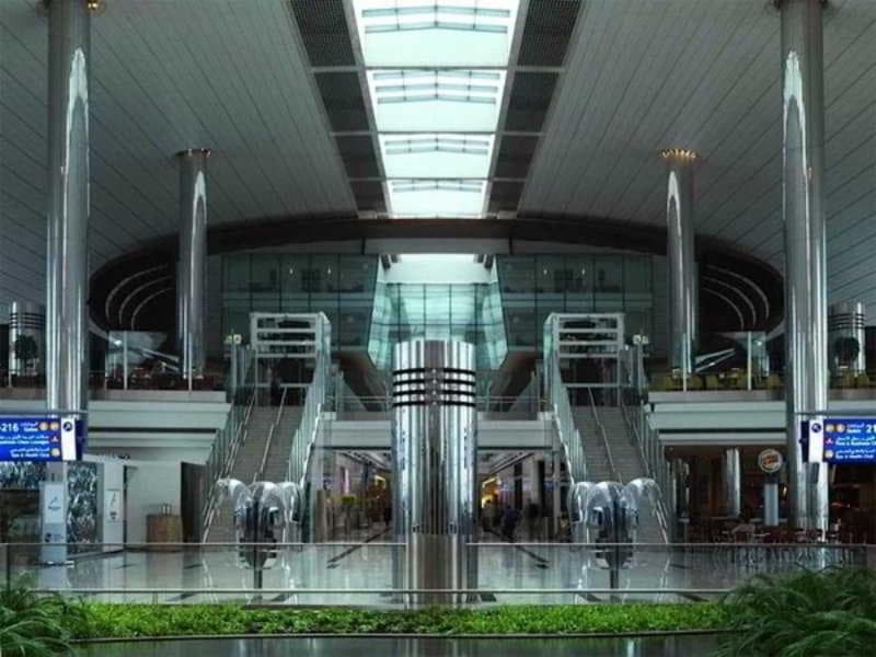 Dubai International Airport Hotel 5