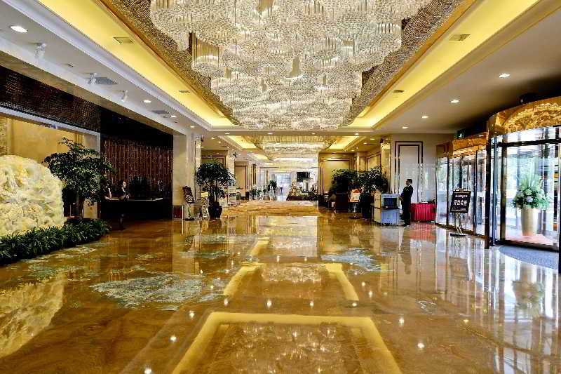 Jin Jiang International Hotel Urumqi 3