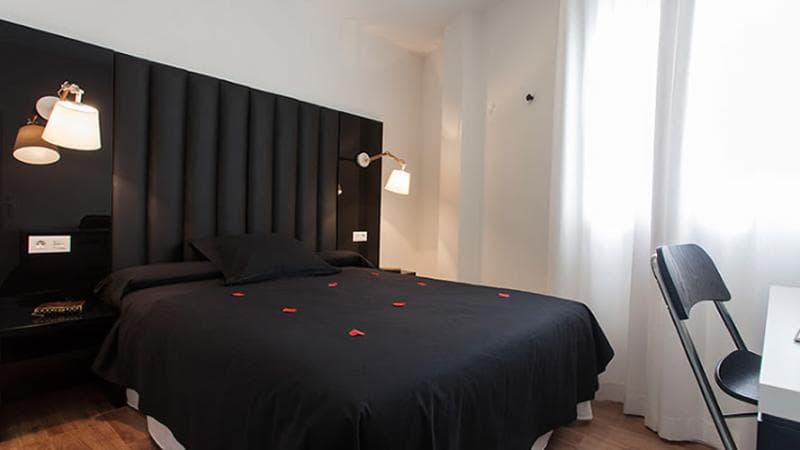 Apartamentos Picasso Suites Málaga 4