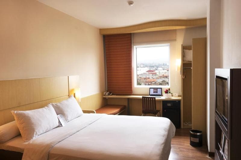 Hotel Ibis Bandung Pasteur 2