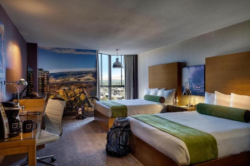 Whitney Peak Hotel Reno, Tapestry Collection by Hilton 4