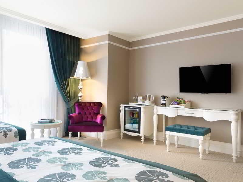 Metropolitan Hotels Taksim 4
