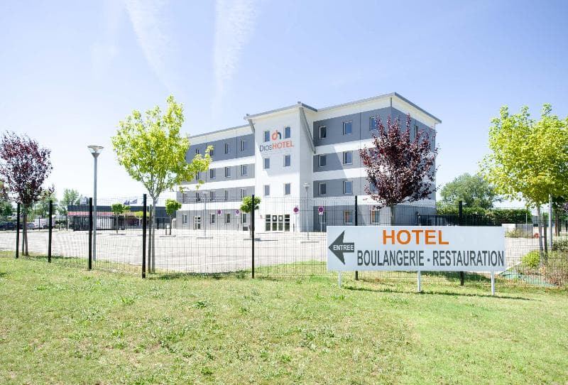 Dios Hotel 4