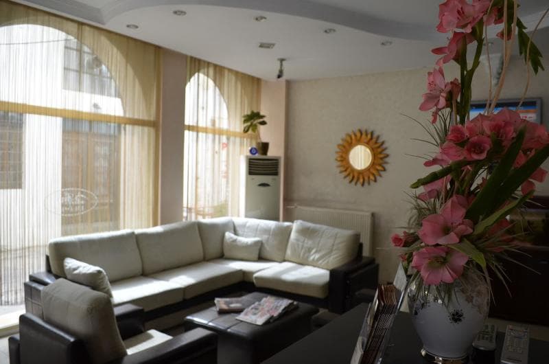 Ayvalik Palas Otel 4