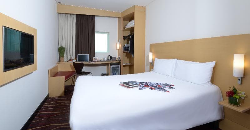 Ibis Seef Manama 5