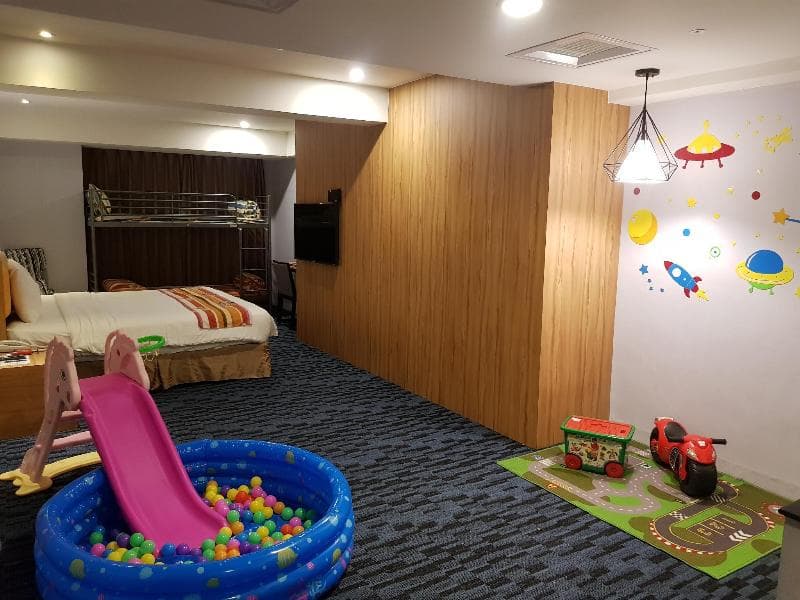 Bamboo Business Hotel 4