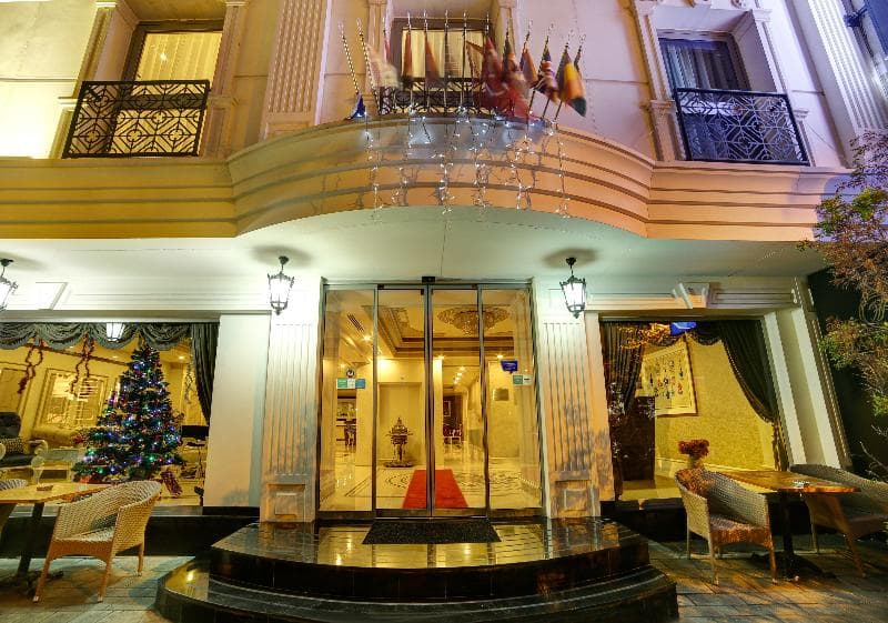 Halifaks Hotel 3