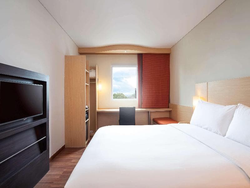 Ibis Makassar City Center 3