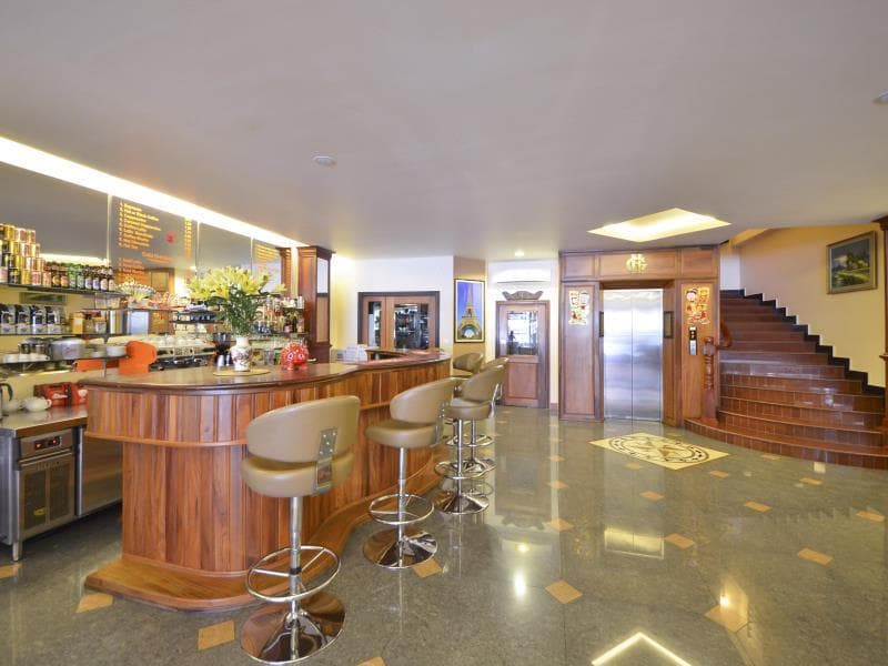 Golden House International Hotel 3