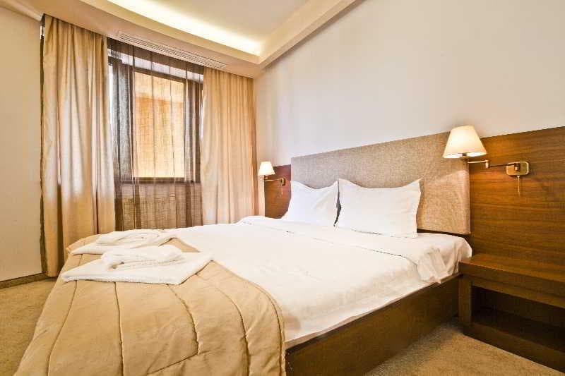 Hotel Yesterday 2