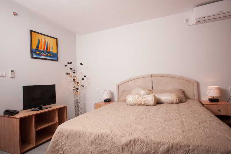 Elis Hotel 3