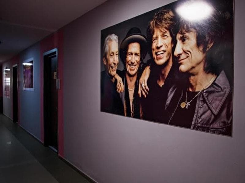 Rock Hotel First Line 5