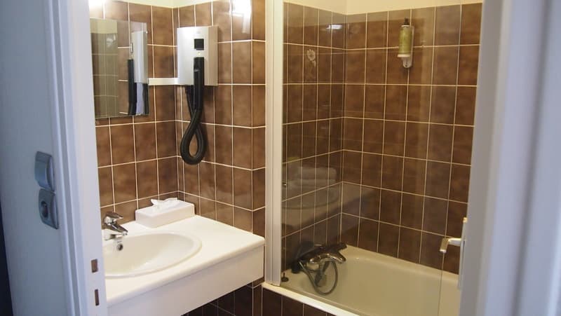 Comfort Hotel Rosporden Concarneau 5