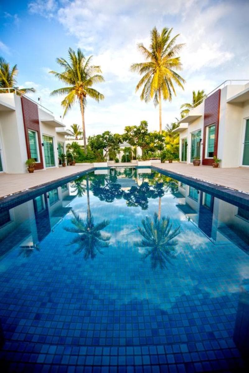 The Beach Village Resort 4