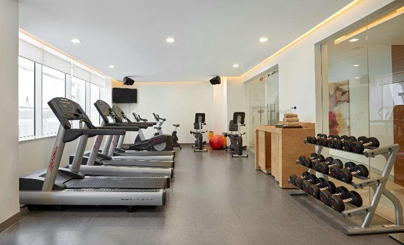 Hyatt Place Dubai Baniyas Square 3
